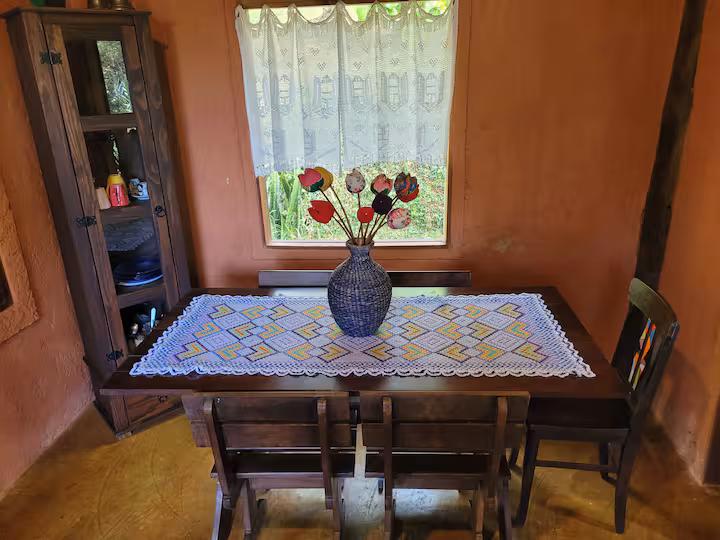 mesa jantar prithvi 2
